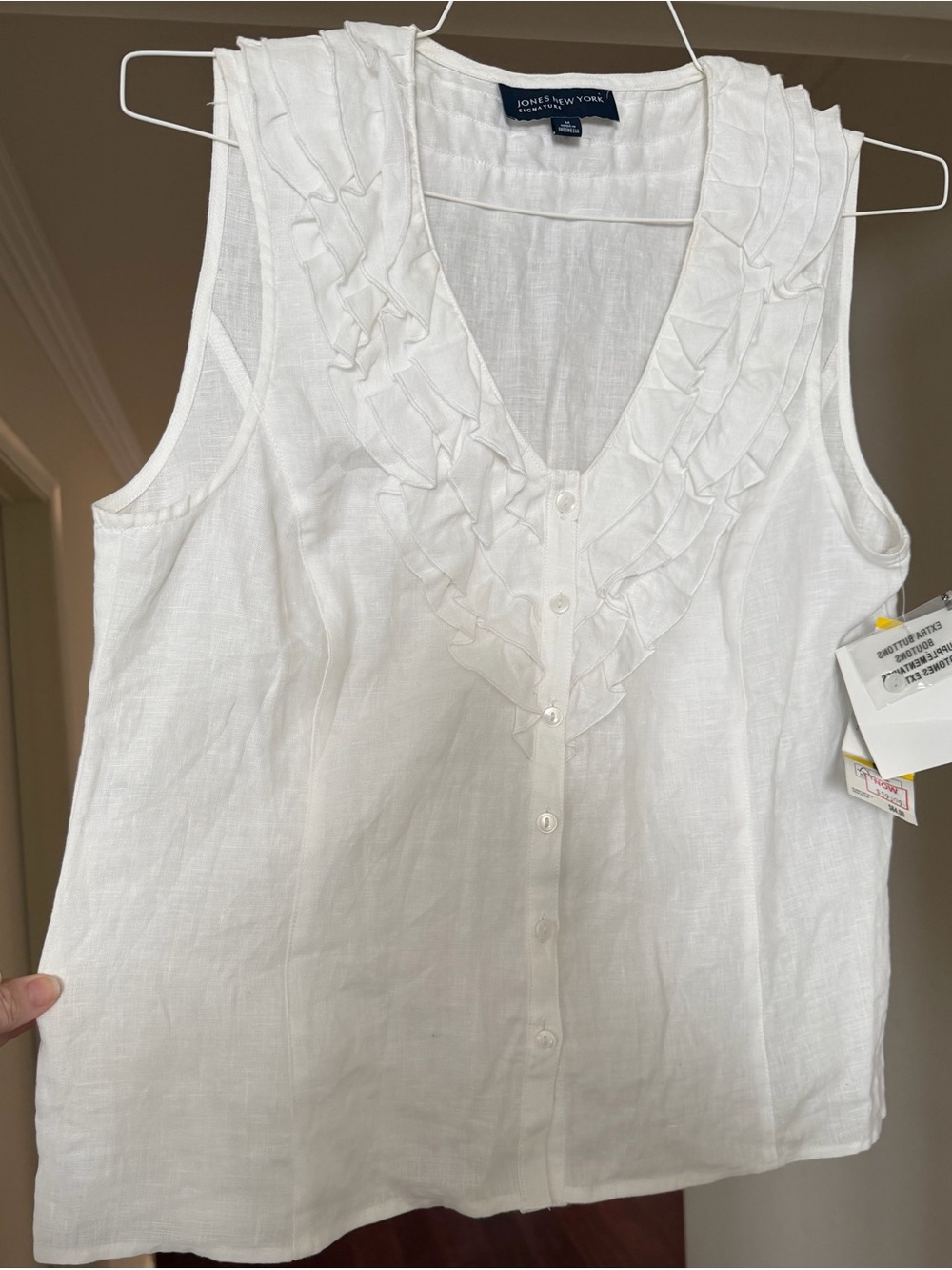 Jones New York White Linen Ruffle V-Neck Button-Front Sleeveless Top